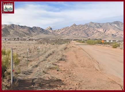 Raise animals on your own land! — 2.14-acre Near Sunsites!