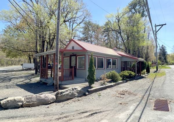 Used Car Lot Poconos, Corner Lot
