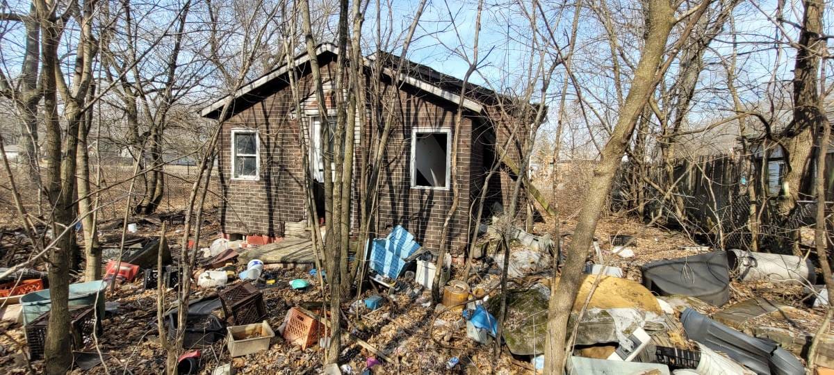 Rehabbers Off-Market 4 Bed 1 Bed Single Family Fixer Upper!
