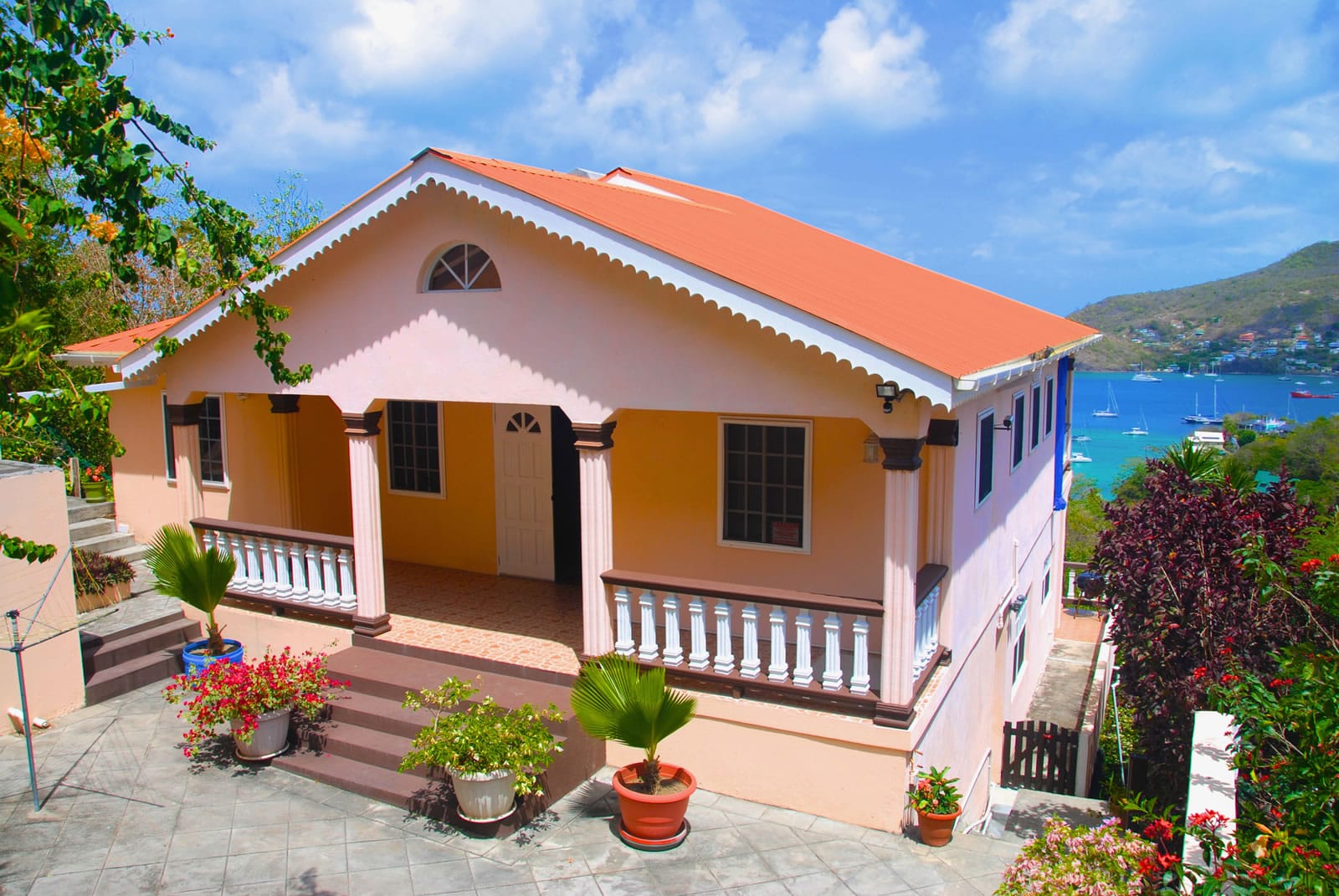 4 Bedroom House for Sale, Bequia, St Vincent & the Grenadines